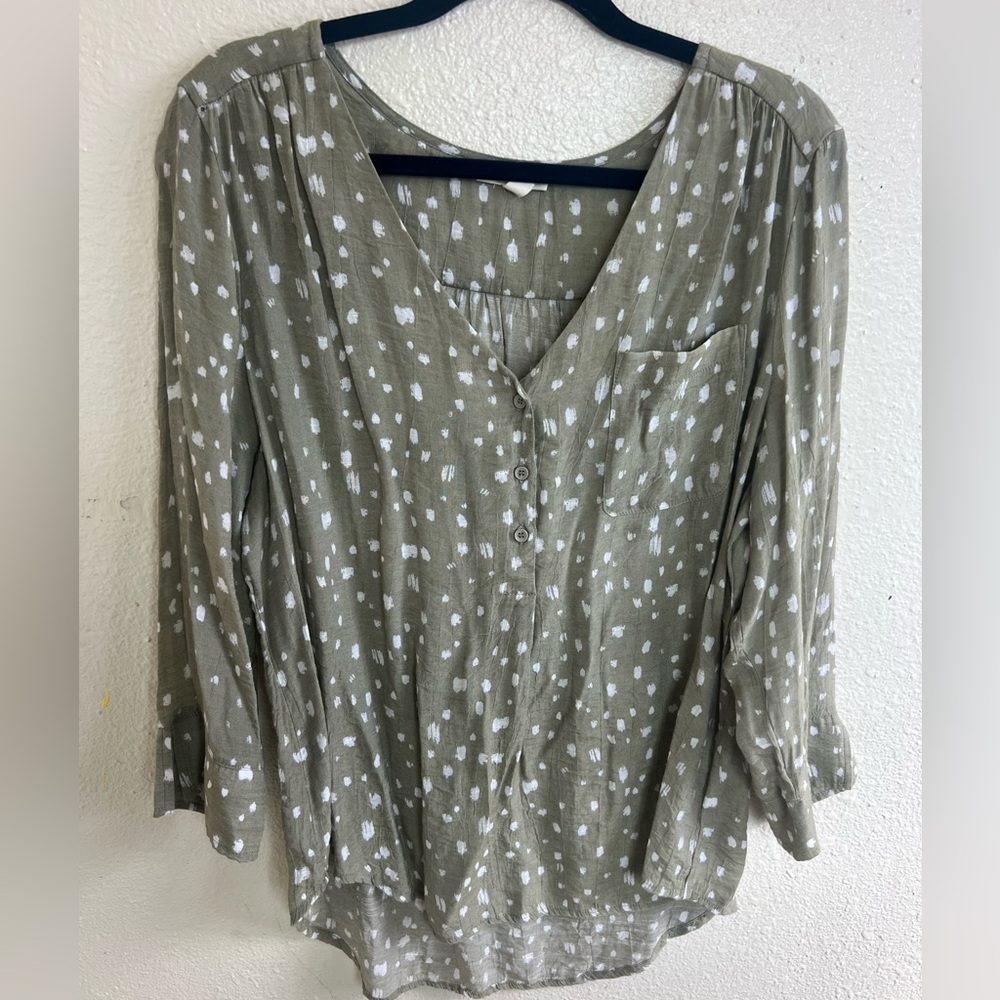 Como blu Women's Olive Polka Dot Blouse size L